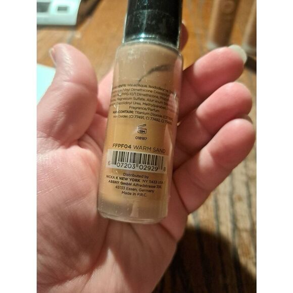 New Lot of 3 Sealed NK Makeup Perfection Liquid Foundation FFPF04 Warm Sand - Picture 4 of 4